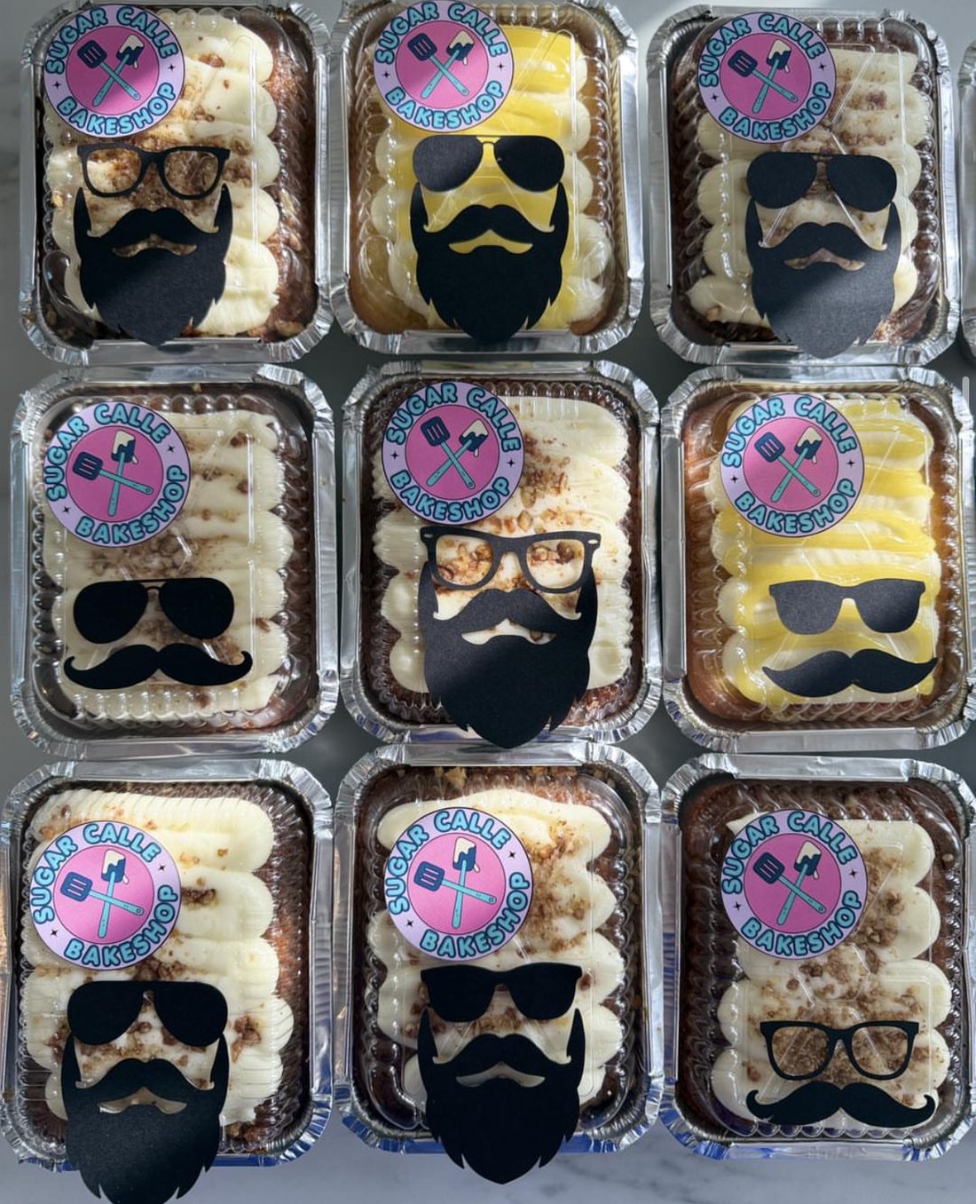 Cajitas de postres decoradas para ocasiones especiales